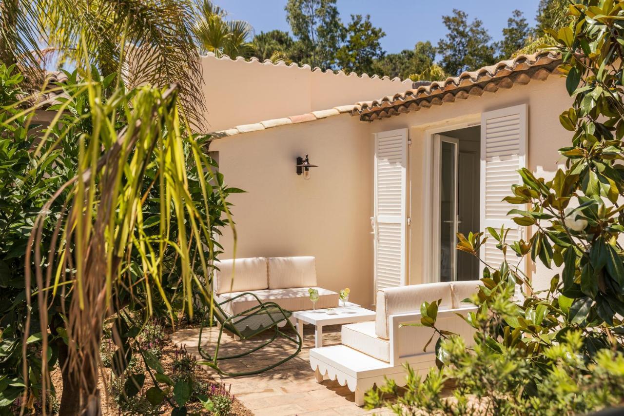 Hotel La Tartane Saint Tropez Bagian luar foto