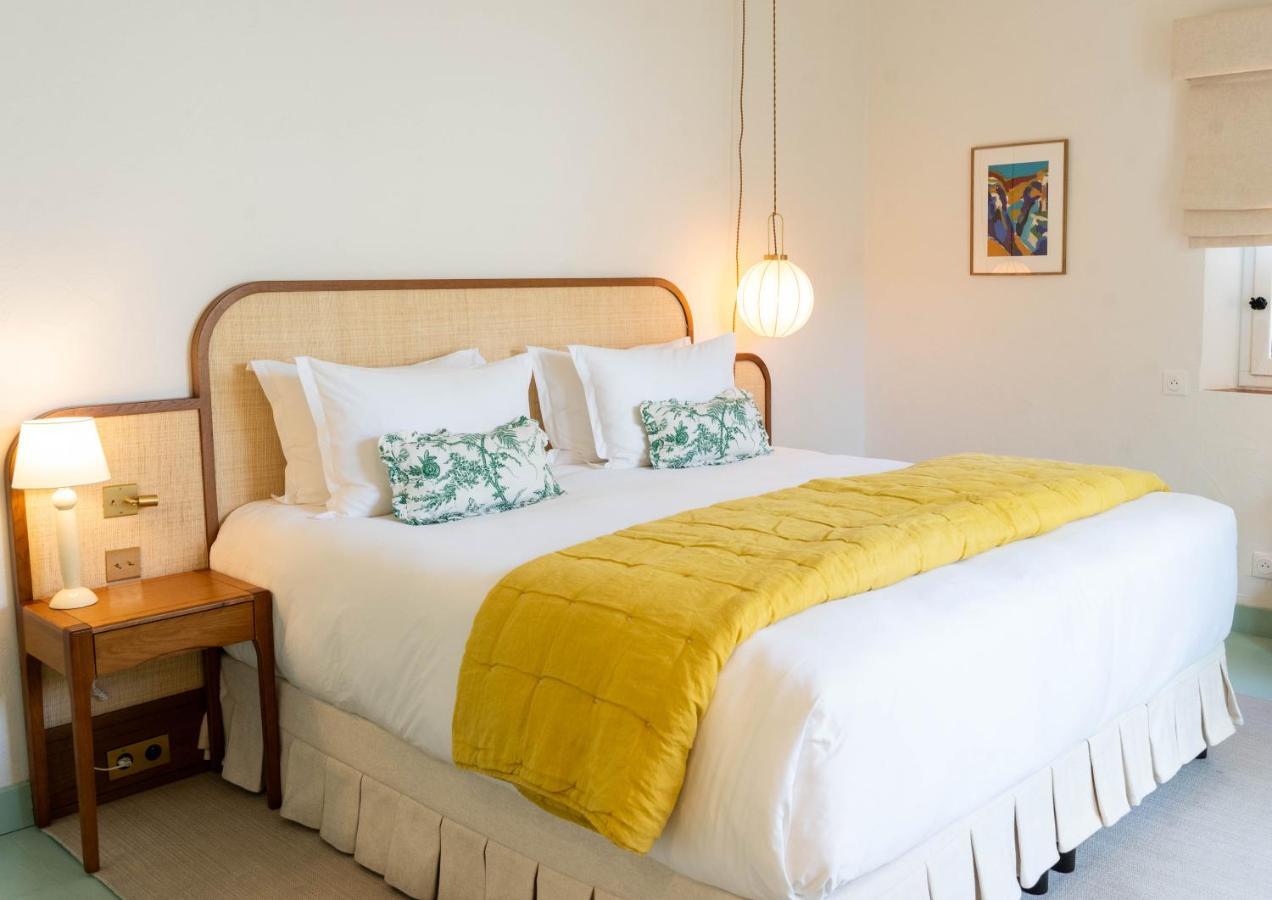 Hotel La Tartane Saint Tropez Bagian luar foto