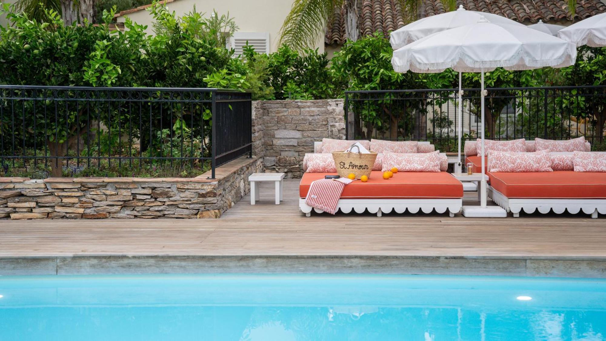 Hotel La Tartane Saint Tropez Bagian luar foto